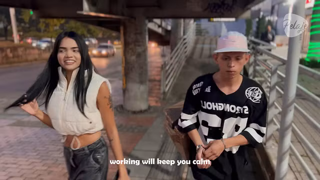 Empanadas Sales Boy from zero sales to hot fuck with his client who had no money christmas eve, he cumshots a lot in her mouth (PART 1)